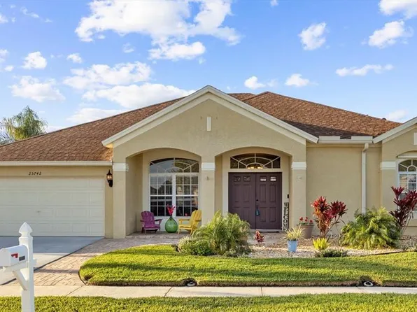 25742 Risen Star Dr, Zephyrhills, FL 33544