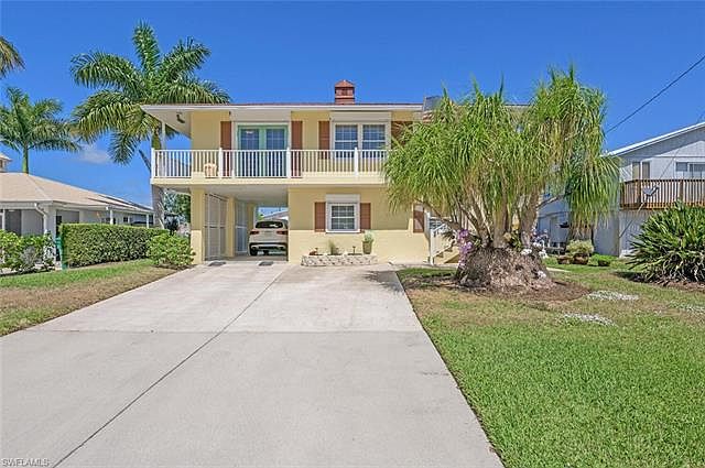 1st image of 677 Palm Ave