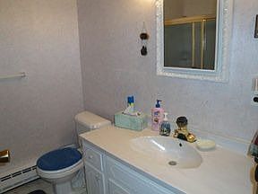 2nd image of 893 Lake Dr NE