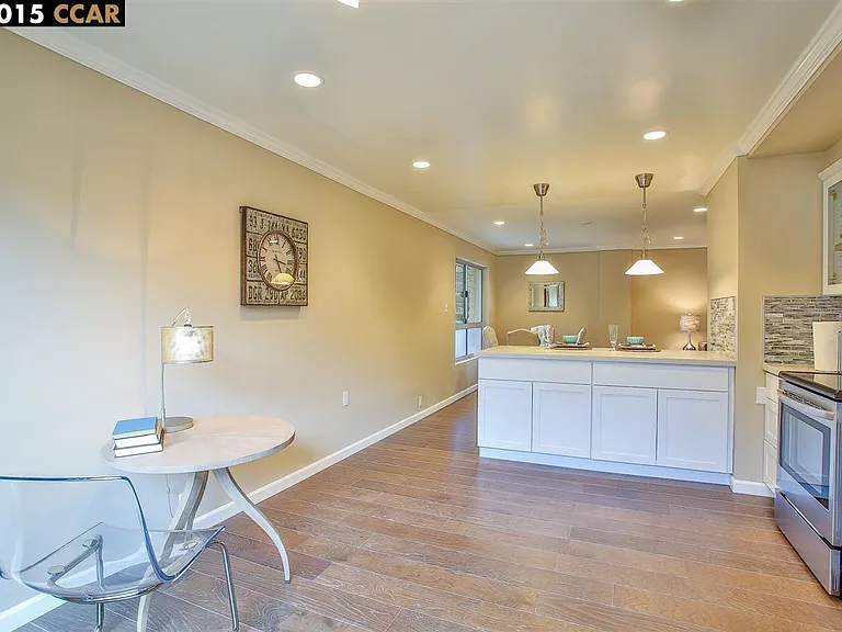 1440 Walnut St #A — Photo 8