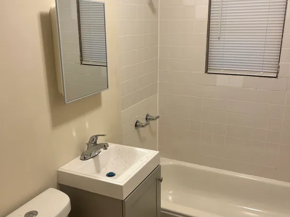 115 Brook St APT 2, Staten Island, NY 10301