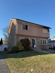 1 Knollwood Rd, Totowa, NJ, 07512