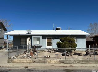 107 Harrison St, Hawthorne, NV 89415