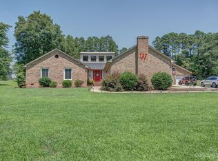1305 Blacksnake Rd, Stanley, NC 28164