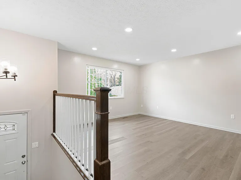 5175 Threshing Ct — Photo 2