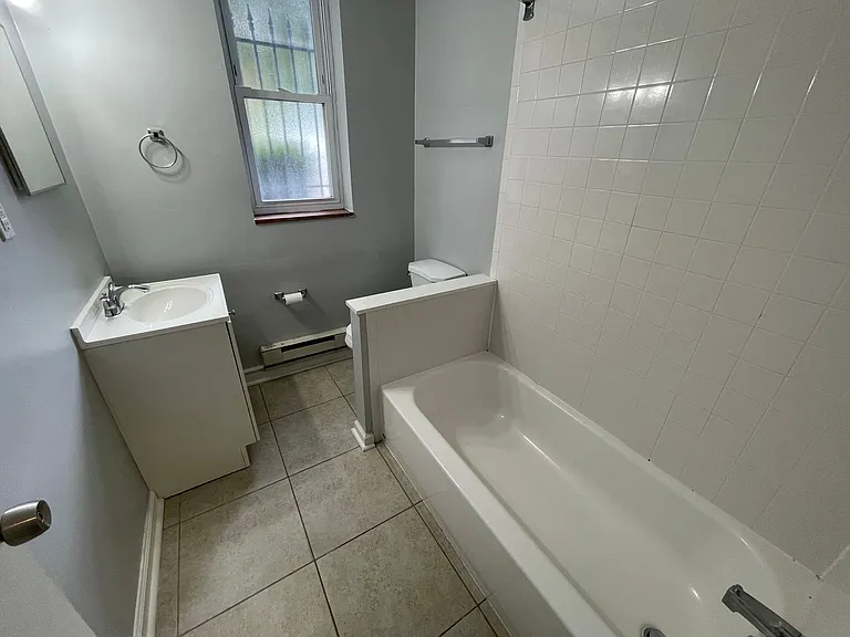 5720 Stanton Avenue — Photo 5