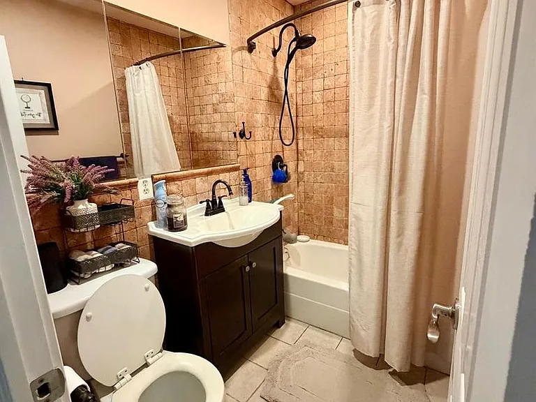 4 Loudon Dr #7 — Photo 9