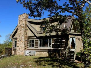 1055 Black House Mountain Rd, Jamestown, TN 38556