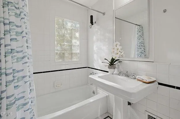 15 Oak Knoll Gardens Dr — Photo 14
