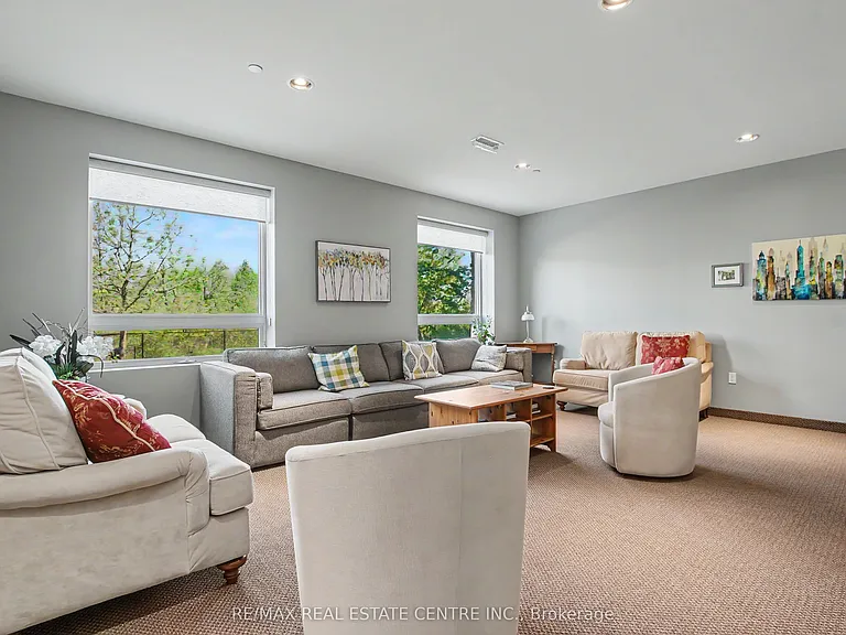 33 Whitmer St #418 — Photo 31