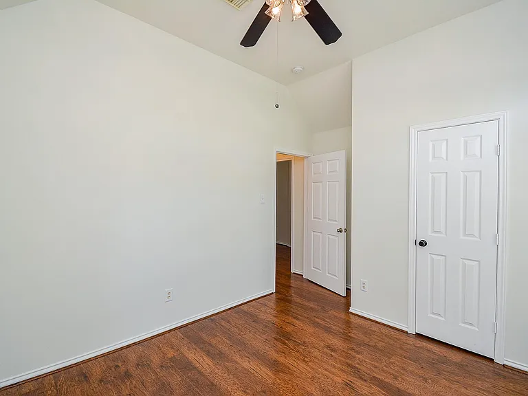 3815 Summerfield Dr — Photo 25