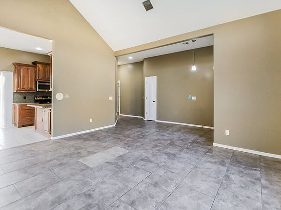 4th image of 3801 Notting Hill Dr