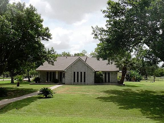 3rd image of 1279 County Road 850a