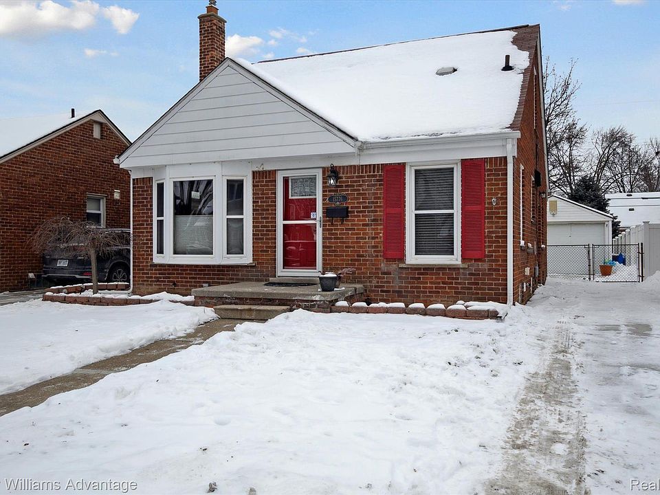 1st image of 15776 Aster Ave