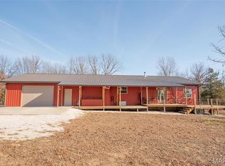 95 Deerfield Ln, Long Lane, MO 65590