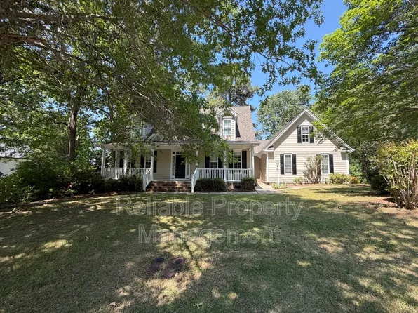 1004 Melville Ln, Clayton, NC 27527