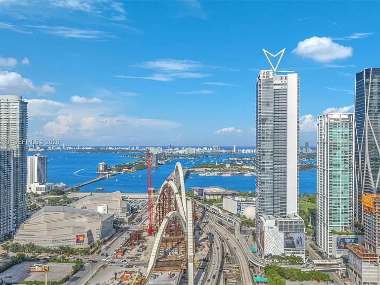 1100 Biscayne Blvd #4308 — Photo 29