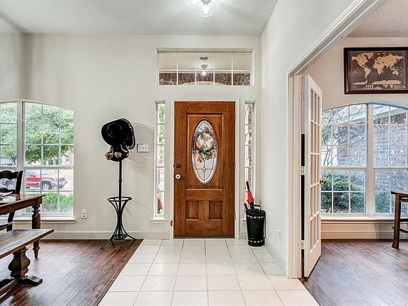 2nd image of 8104 Settlement Dr