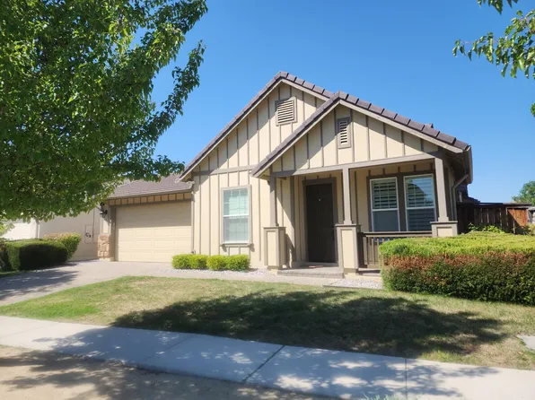 1086 Silver Coyote Dr, Sparks, NV 89436