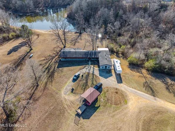 8088 Pope Crowder Rd, Pope, MS 38658