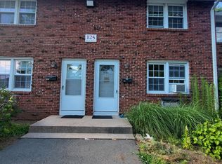 125 Main St APT D, Manchester, CT 06042