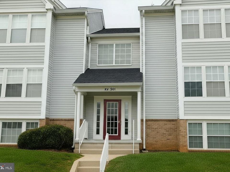 1st image of 102 Jumpers Cir #219