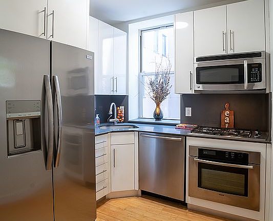 3rd image of 479 W 152nd St APT 4C