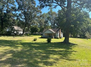 2009 Independence Sq, Kannapolis, NC 28081