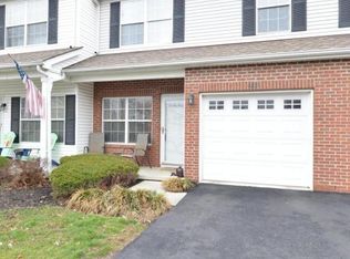 682 Wilke Pl, Gahanna, OH 43230