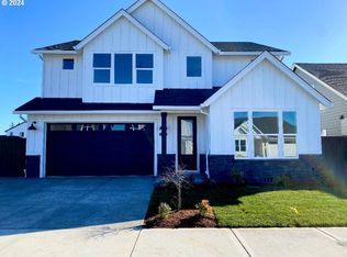 217 SW 18th Ave, Canby, OR 97013