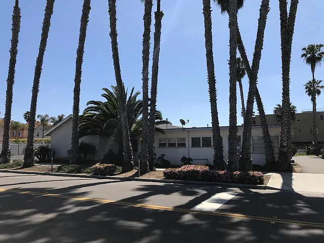 209 Surfrider Way - Unit E — Photo 20