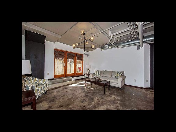 4th image of 201 S Saint Francis Ave #103