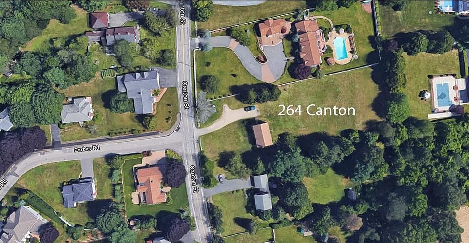 1st image of 264 Canton St
