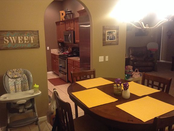 3rd image of 1203 N Latisha Ln