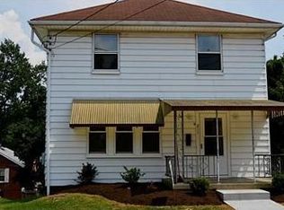 211 Hodgson Ave, Houston, PA