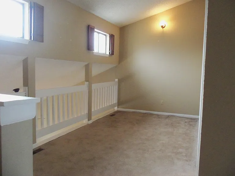 1414 Martway Cir #B — Photo 8