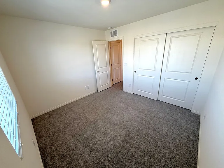5646 Mesa Sedona St — Photo 22