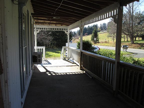 3rd image of 64150 State Highway 10
