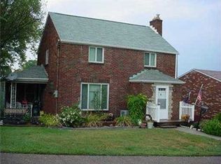 141 Summerfield Dr, Homestead, PA