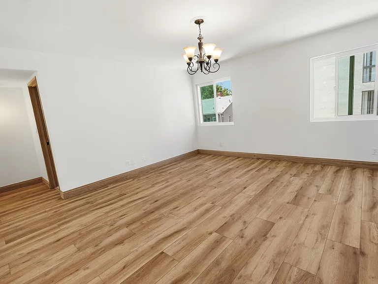 14332 Dickens St #25 — Photo 17