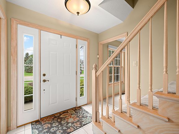 4th image of 2233 Anderson Cir