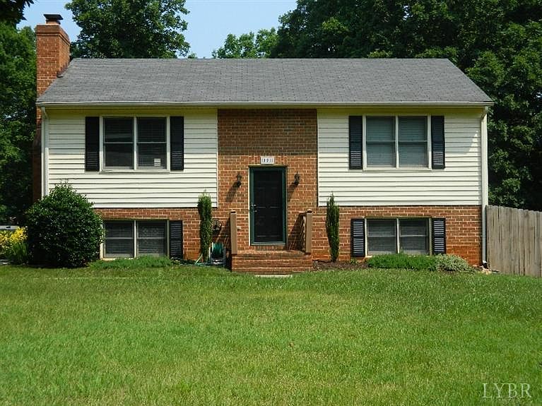 1st image of 101 Jefferson Woods Dr