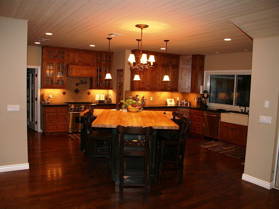 Custom Kitchen