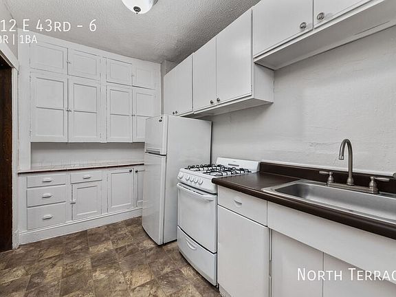 4th image of 812 E 43rd St APT 6