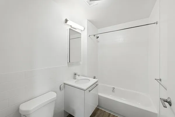 Rented by Nest Seekers International | media 7