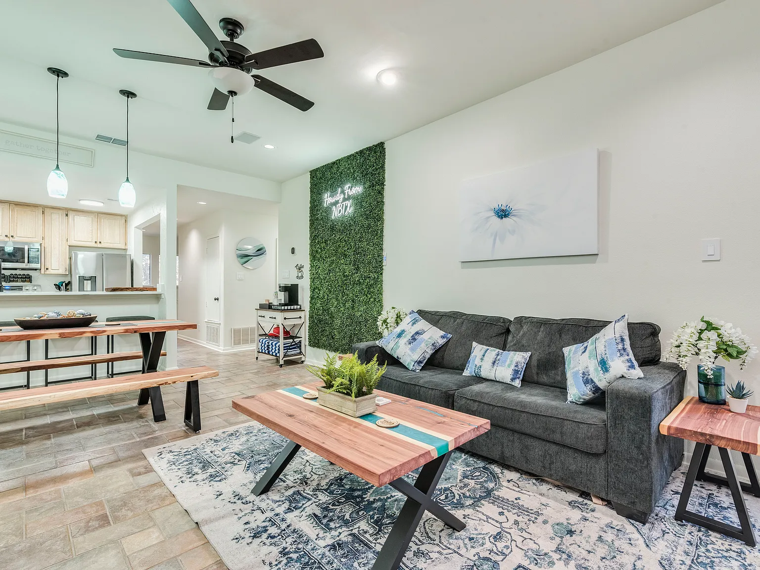 2 bed, $2,300 — Photo 2