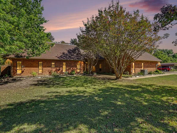 26 Brookhaven Dr, Lucas, TX 75002