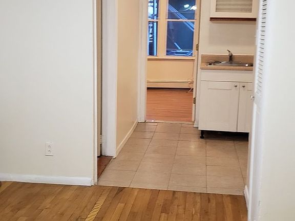 4th image of 40-32 24th St #1