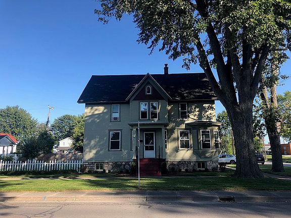 3rd image of 202 N Main St
