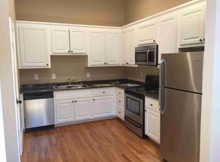 212 Trade St, Greer, SC 29651